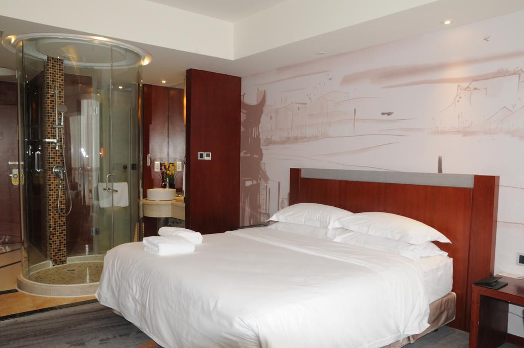 Chongqing Minshan Hotel エクステリア 写真